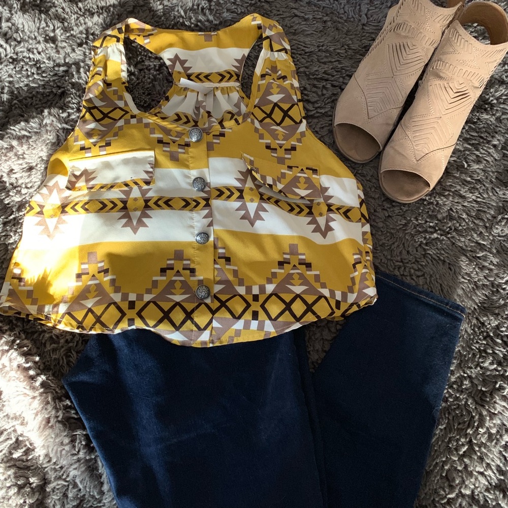 Yellow Aztec Print Tank - Picture 3 of 3